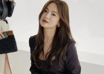 Song Hye Kyo cùng nhiều sao Hàn bị yêu cầu tự cách ly