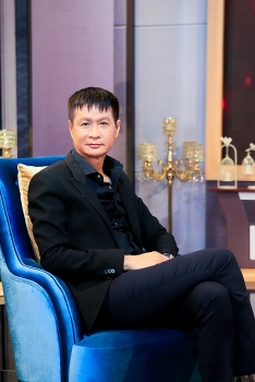 Đạo diễn Lê Hoàng khuyến khích đàn ông Việt chụp ảnh khỏa thân