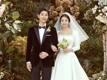 Chuyện tình "sớm nở chóng tàn" của Song Joong Ki và Song Hye Kyo