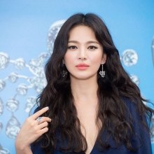 song hye kyo thay doi hinh tuong khac la sau do vo hon nhan