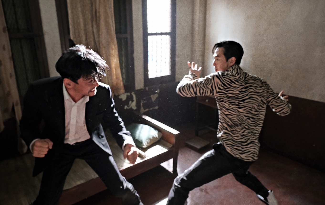“Ông hoàng phòng vé” Hwang Jung Min và Lee Jung Jae tái xuất trong bom tấn hành động mới