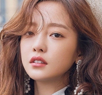 Showbiz Hàn Quốc rúng động trước cái chết của ca sĩ Goo Hara