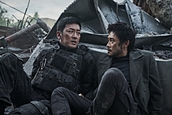 Phim bom tấn về thảm họa của Hàn Quốc quy tụ dàn sao "khủng"