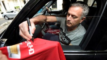 Mourinho được toàn quyền tự quyết về nhân sự ở MU