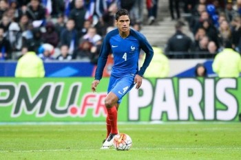 EURO 2016: Pháp chủ quan với hàng thủ mỏng manh
