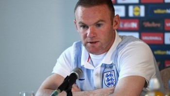 Rooney lần đầu lên tiếng khiến Mourinho nghe sướng tai