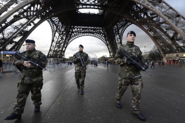 [VIDEO] Cảnh sát Pháp diễn tập chống khủng bố tại EURO 2016