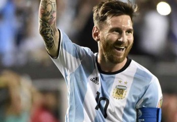 THỂ THAO 24H: Ghi 3 bàn vào lưới Panama, Messi bị ví là con quái vật