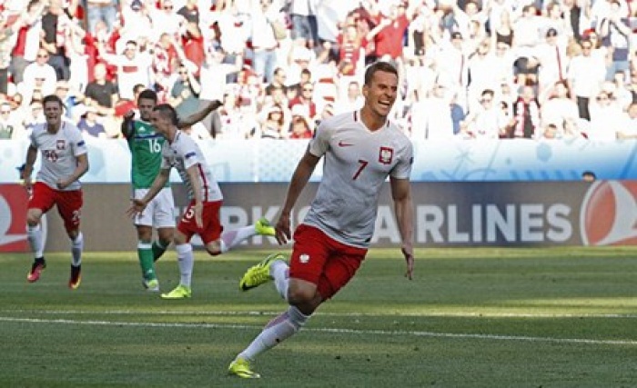 Ba Lan 1 – 0 Bắc Ireland: Arkadiusz Milik lập công