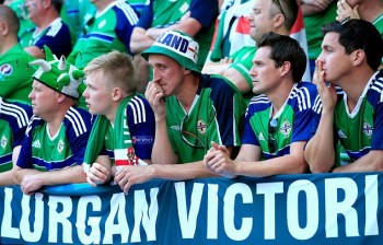 Một CĐV Bắc Ireland thiệt mạng tại EURO 2016