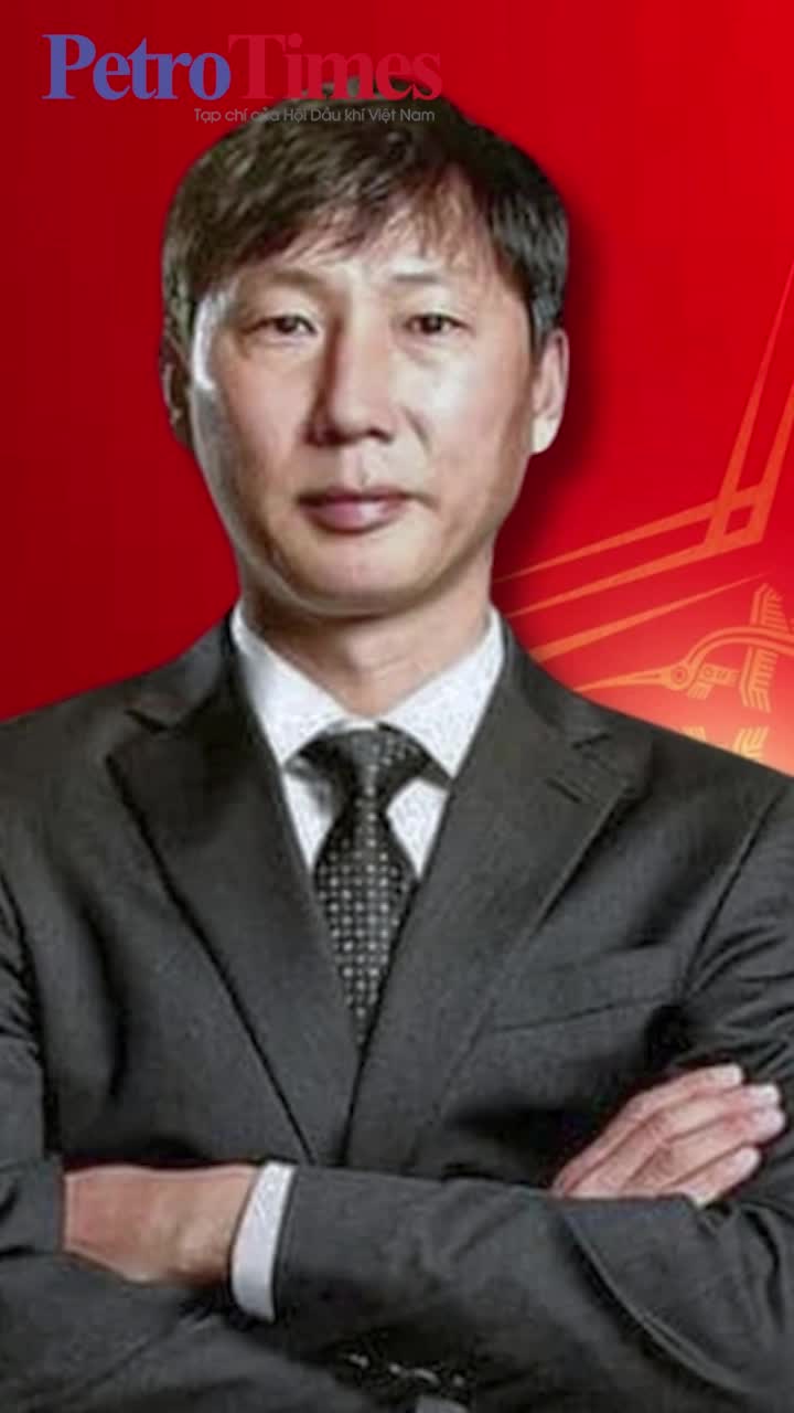 VFF chính thức bổ nhiệm huấn luyện viên Kim Sang Sik